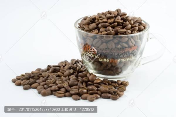 杯子里的咖啡豆