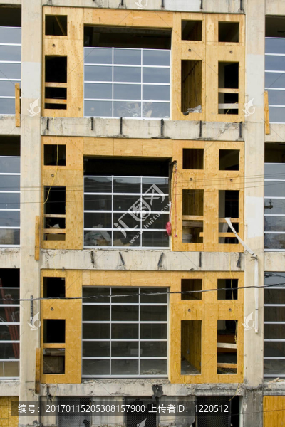 關(guān)閉正在建設(shè)的建筑物