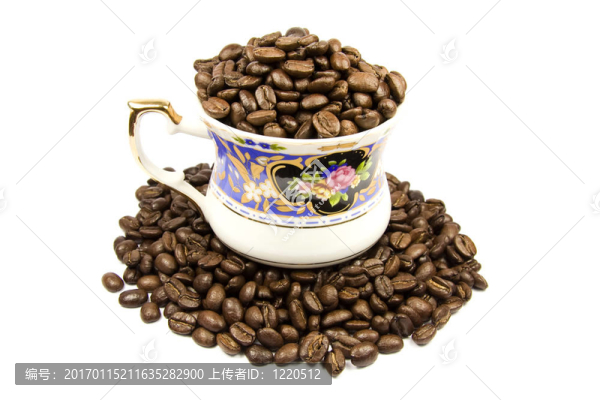 白色的全杯咖啡
