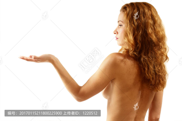 凝視的女孩