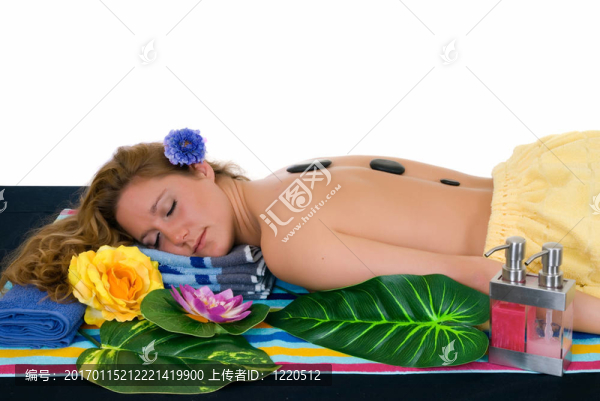 年輕女子水療中心