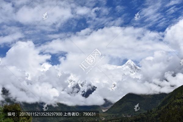 南迦巴瓦峰