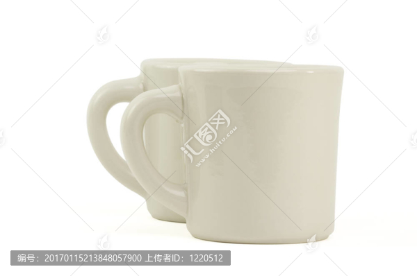 兩個空白的咖啡杯