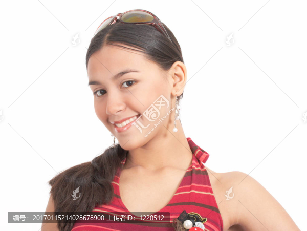 時(shí)髦的年輕女子