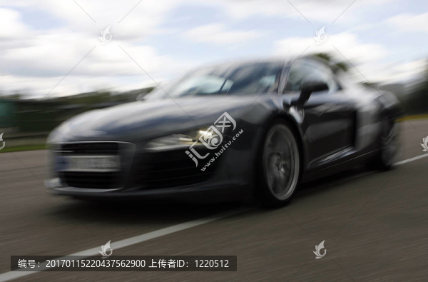 運動車快速移動