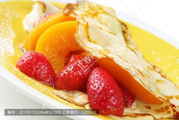 Strawberry和桃薄餅
