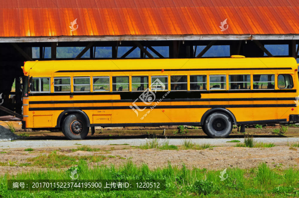 舊校車