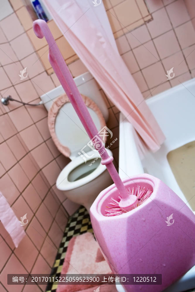 骯臟的廁所