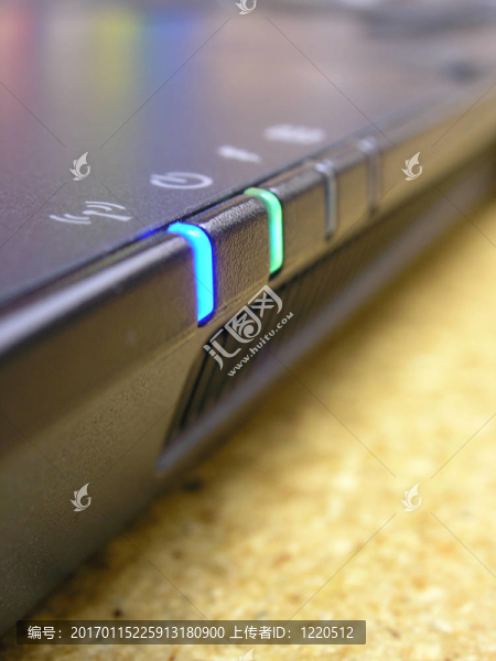 筆記本電腦