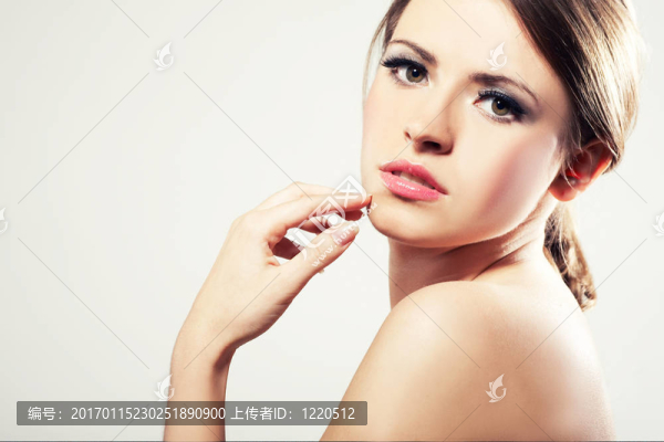 一個美麗的年輕性感女人的肖像