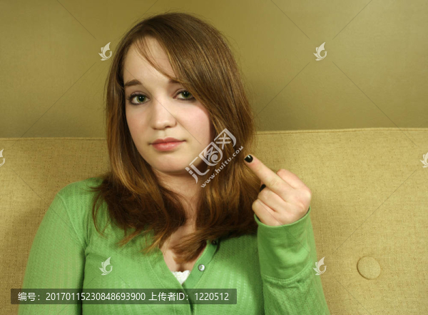 桀驁不馴的少年-匯圖網(wǎng) www.fosd68.com 桀驁不馴的少年