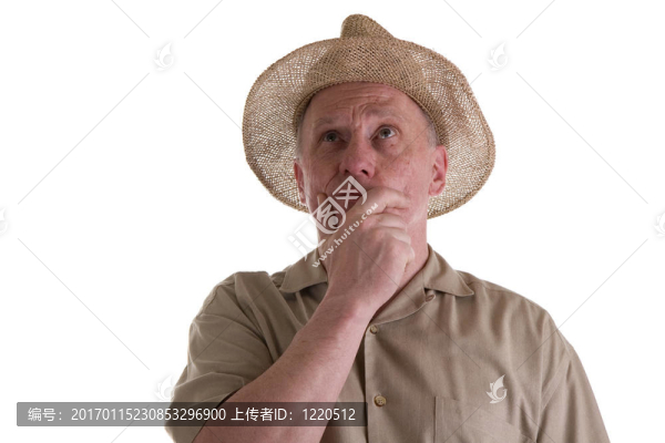戴在稻草帽上的老家伙