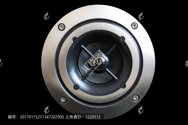 中的揚聲器