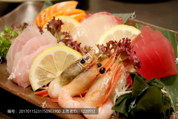 盤刺身