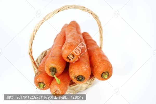 basketfull胡蘿卜。