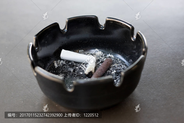 煙頭
