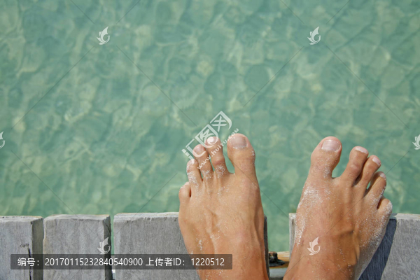 生活是一個海灘（腳）