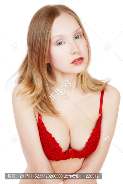 紅色胸罩中的金發(fā)女郎