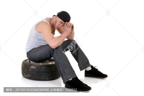 隨著車輪的汽車修理工
