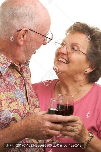 資深新人敬酒