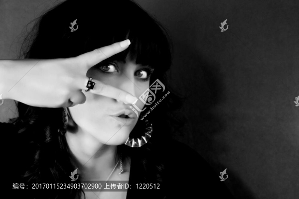 年輕漂亮女人的肖像