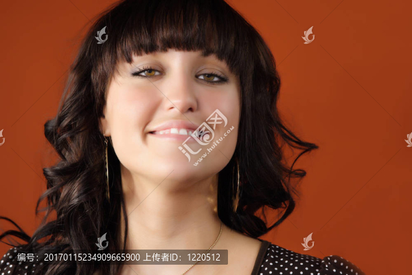 年輕漂亮女人的肖像