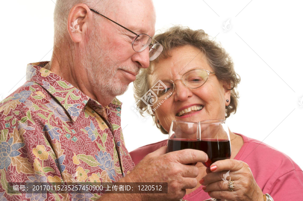 資深新人敬酒