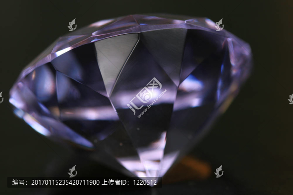 巨大的鉆石