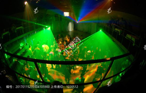 夜總會(huì)8