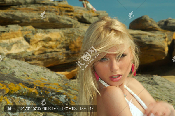 金發(fā)女郎