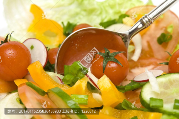 薩拉德