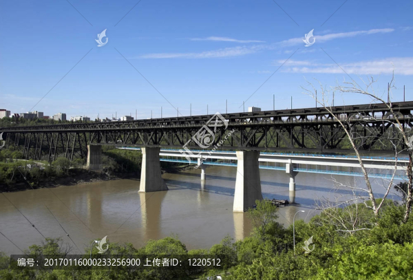 高水平的橋