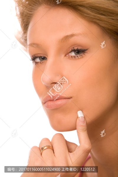 年輕的女人