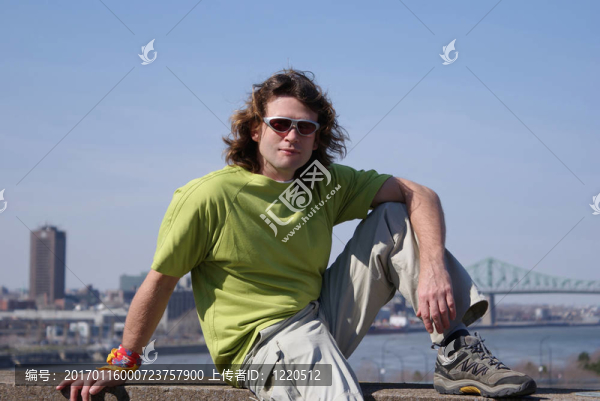 放松的人-匯圖網(wǎng) www.fosd68.com 放松的人