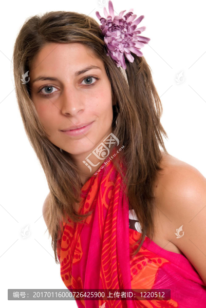 紗籠的年輕女子