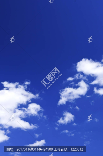 藍(lán)色的天空和白云