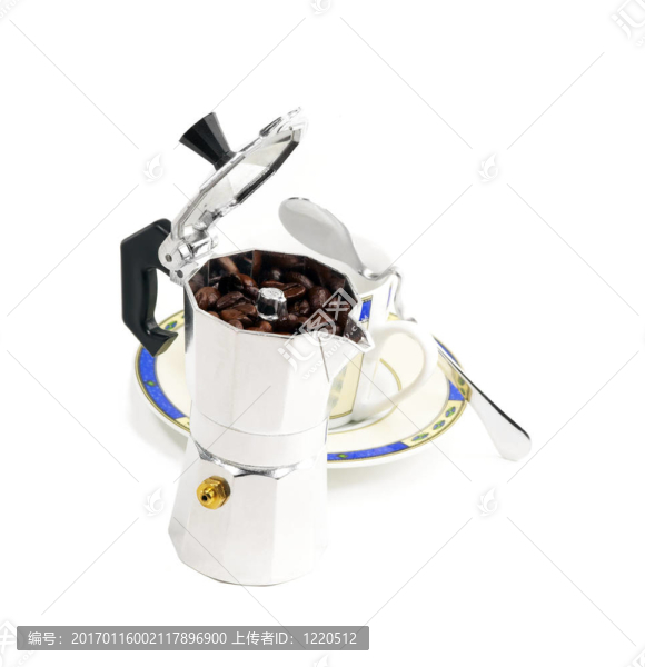 摩卡咖啡機和杯