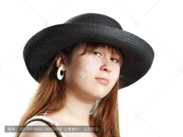 戴帽子的少女