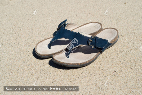 沙灘涼鞋
