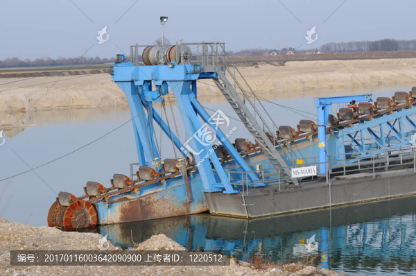 挖泥船002-匯圖網(wǎng) www.fosd68.com 挖泥船002