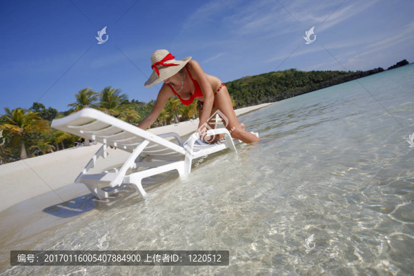 海灘上的女人
