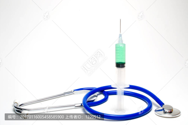 注射器和聽診器