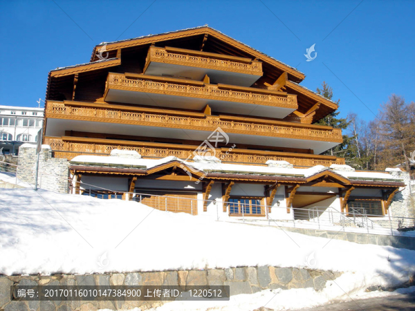 在冬季的滑雪小屋
