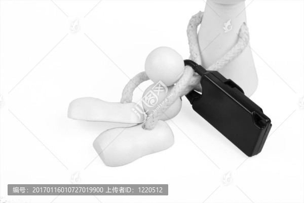 白色的傀儡