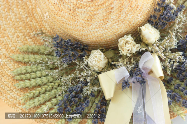 夏天的帽子-匯圖網(wǎng) www.fosd68.com 夏天的帽子