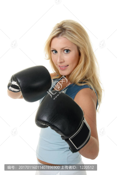 金發(fā)女拳