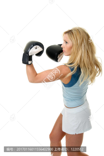 金發(fā)女拳