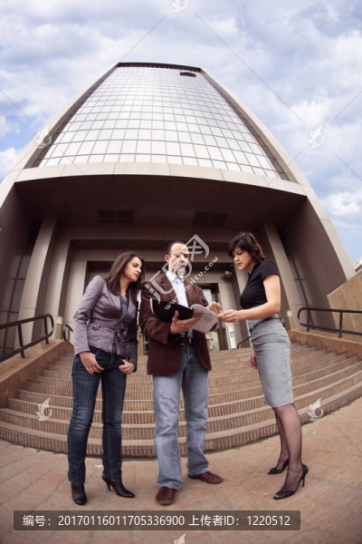 高高的天空-匯圖網(wǎng) www.fosd68.com 高高的天空