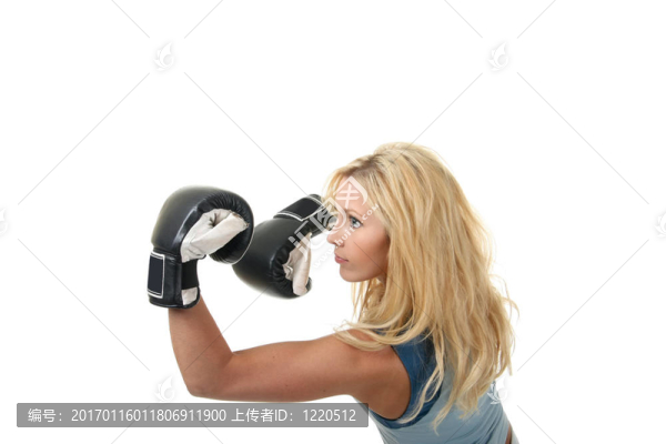 金發(fā)女拳
