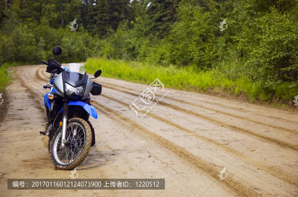 摩托車上的污垢路A